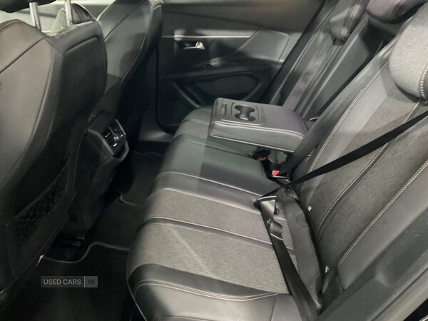 Used Peugeot 3008 2018 for sale - 76260703: Photo 14
