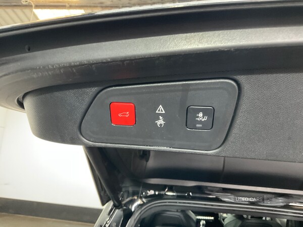 Used Peugeot 3008 2018 for sale - 76260703: Photo 5