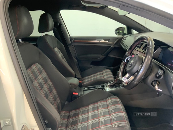 Used Volkswagen Golf 2017 for sale - 77784964: Photo 20