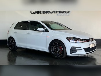 Used Volkswagen Golf 2017 for sale - 77784964: Photo