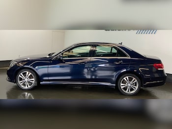 Used Mercedes-Benz E Class 2015 for sale - 79085831: Photo