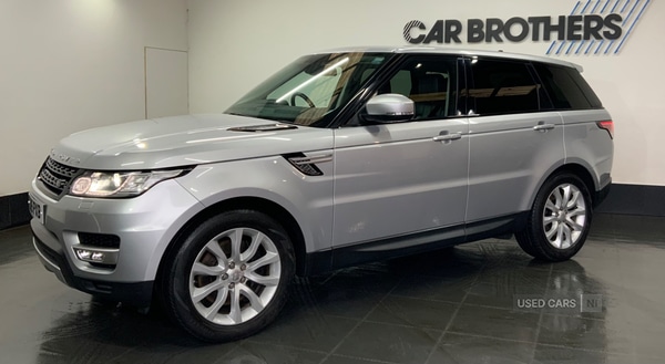 Used Land Rover Range Rover Sport 2015 for sale - 76998641: Photo 4