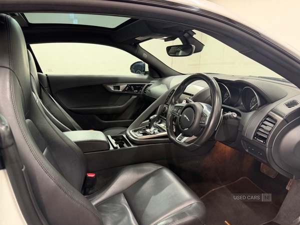 Used Jaguar F-Type 2015 for sale - 77626756: Photo 12