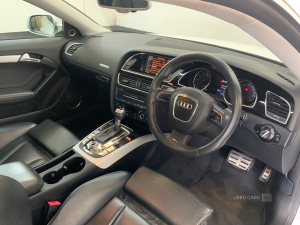 Used Audi RS5 2010 for sale - 76085639: Photo 11
