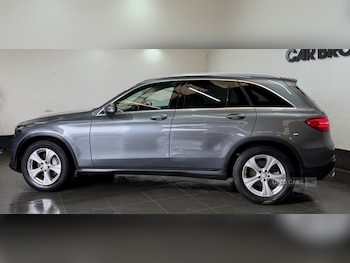 Used Mercedes-Benz GLC 2016 for sale - 77659538: Photo