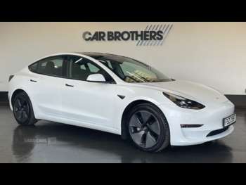 2022 - Long Range AWD 4dr Auto