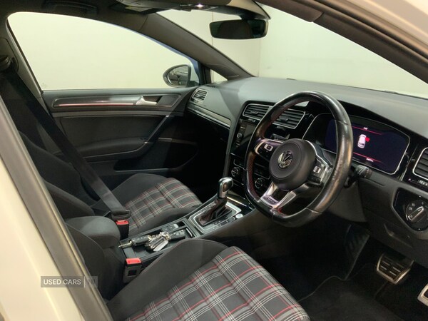 Used Volkswagen Golf 2020 for sale - 76702725: Photo 10