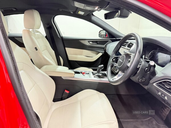 Used Jaguar XE 2021 for sale - 77268367: Photo 14