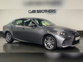 2017 - 300h Advance 4dr CVT Auto
