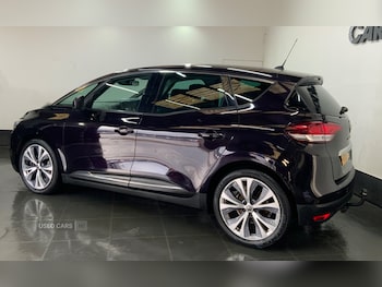 Used Renault Scenic 2019 for sale - 77359652: Photo