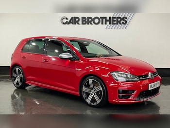 Volkswagen - Golf