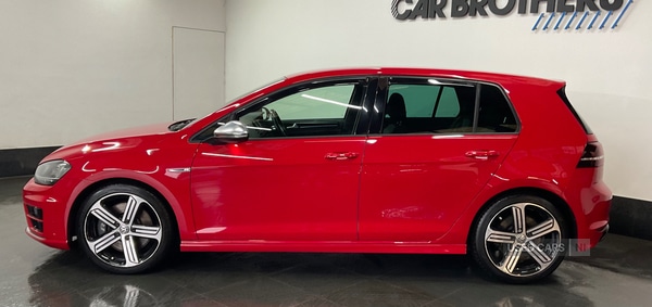 Used Volkswagen Golf 2014 for sale - 76123237: Photo 4