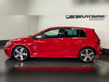 Used Volkswagen Golf 2014 for sale - 76123237: Photo 4