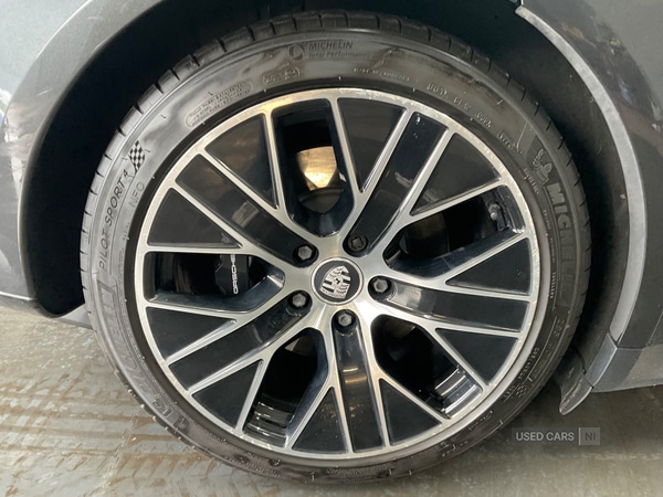 Used Porsche Taycan 2020 for sale - 76202039: Photo 12