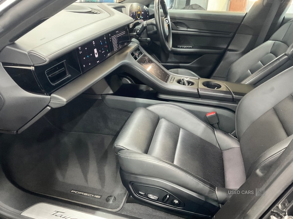 Used Porsche Taycan 2020 for sale - 76202039: Photo 15