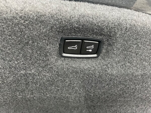 Used Porsche Taycan 2020 for sale - 76202039: Photo 7