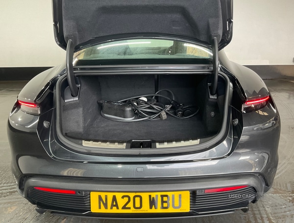 Used Porsche Taycan 2020 for sale - 76202039: Photo 8