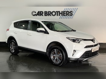Used Toyota RAV4 2016 for sale - 76167804: Photo
