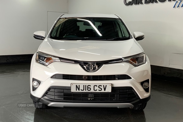 Used Toyota RAV4 2016 for sale - 76167804: Photo 2