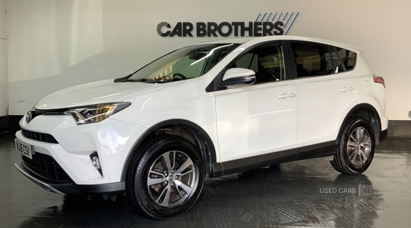 Used Toyota RAV4 2016 for sale - 76167804: Photo 3