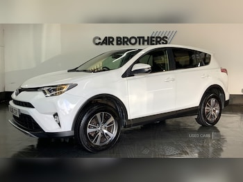 Used Toyota RAV4 2016 for sale - 76167804: Photo
