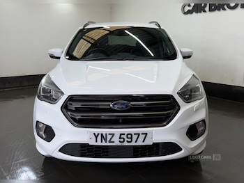 Used Ford Kuga 2017 for sale - 77647371: Photo