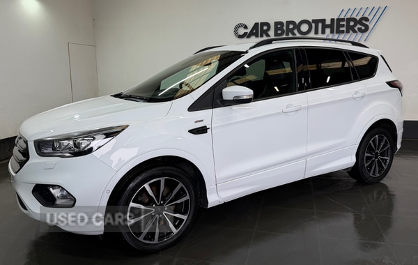 Used Ford Kuga 2017 for sale - 77647371: Photo 4