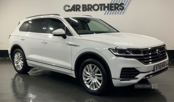 Used Volkswagen Touareg 2018 for sale - 76840170: Photo 1