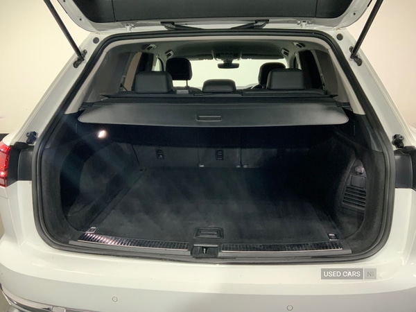 Used Volkswagen Touareg 2018 for sale - 76840170: Photo 10