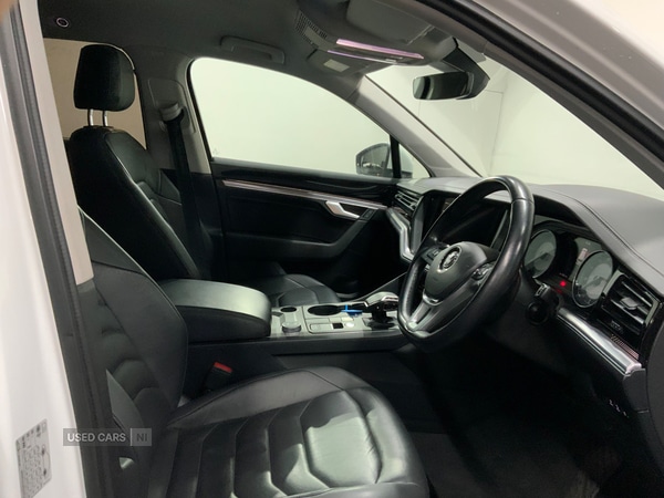 Used Volkswagen Touareg 2018 for sale - 76840170: Photo 12