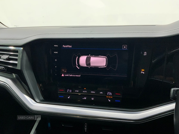 Used Volkswagen Touareg 2018 for sale - 76840170: Photo 18