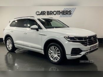 Used Volkswagen Touareg 2018 for sale - 76840170: Photo