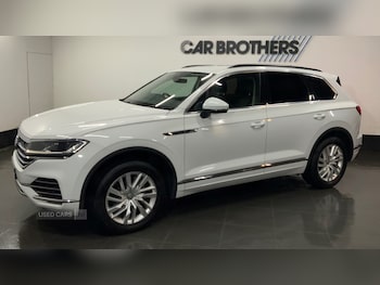 Used Volkswagen Touareg 2018 for sale - 76840170: Photo