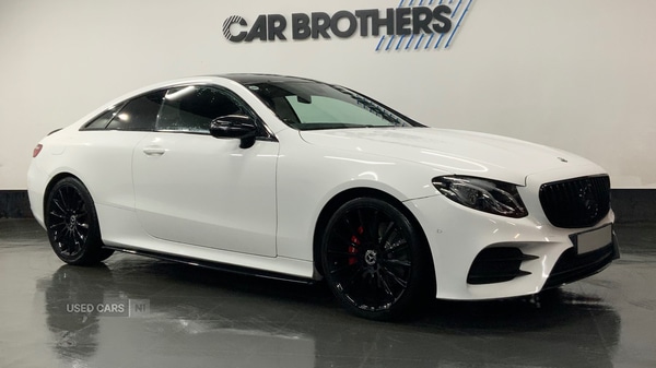 Used Mercedes-Benz E Class 2017 for sale - 77176063: Photo 2