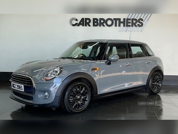 Used MINI Hatch 2017 for sale - 77724466: Photo