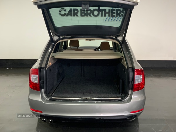 Used Skoda Superb 2013 for sale - 76486262: Photo 9