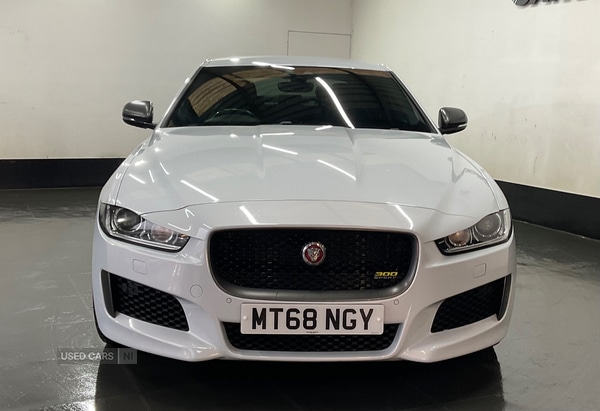 Used Jaguar XE 2018 for sale - 77268373: Photo 2