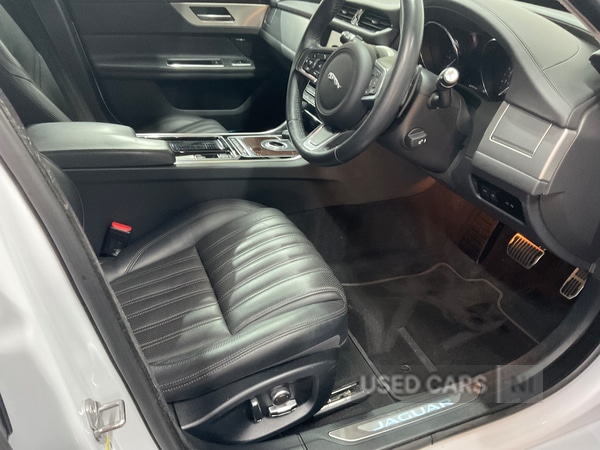 Used Jaguar XF 2019 for sale - 77525502: Photo 11