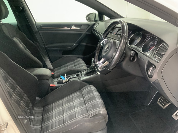 Used Volkswagen Golf 2017 for sale - 76551677: Photo 17