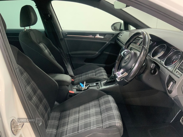 Used Volkswagen Golf 2017 for sale - 76551677: Photo 18