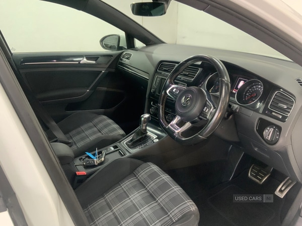 Used Volkswagen Golf 2017 for sale - 76551677: Photo 9