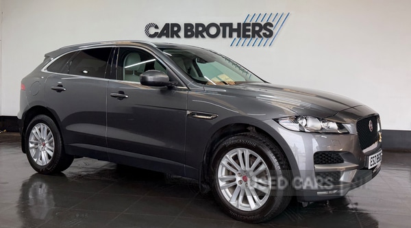 Used Jaguar F-Pace 2018 for sale - 77909976: Photo 2