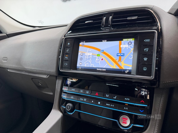 Used Jaguar F-Pace 2018 for sale - 77909976: Photo 21