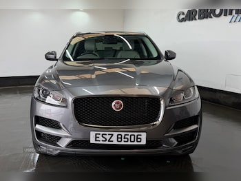 Used Jaguar F-Pace 2018 for sale - 77909976: Photo