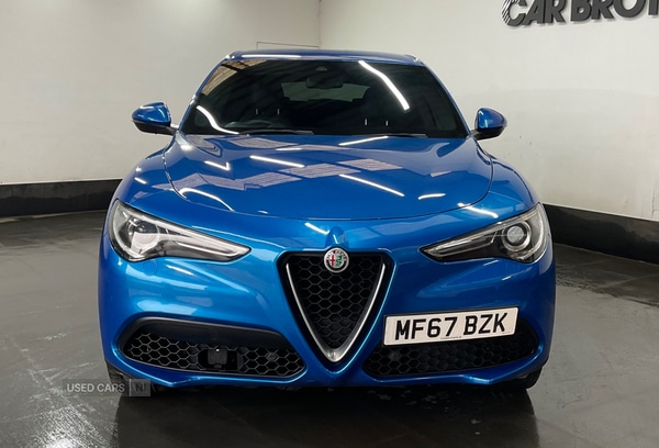 Used Alfa Romeo Stelvio 2017 for sale - 76216022: Photo 2
