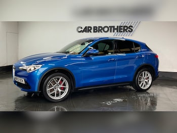 Used Alfa Romeo Stelvio 2017 for sale - 76216022: Photo 3