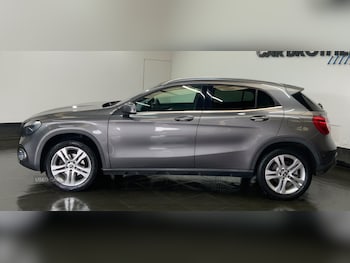 Used Mercedes-Benz GLA 2018 for sale - 79349998: Photo