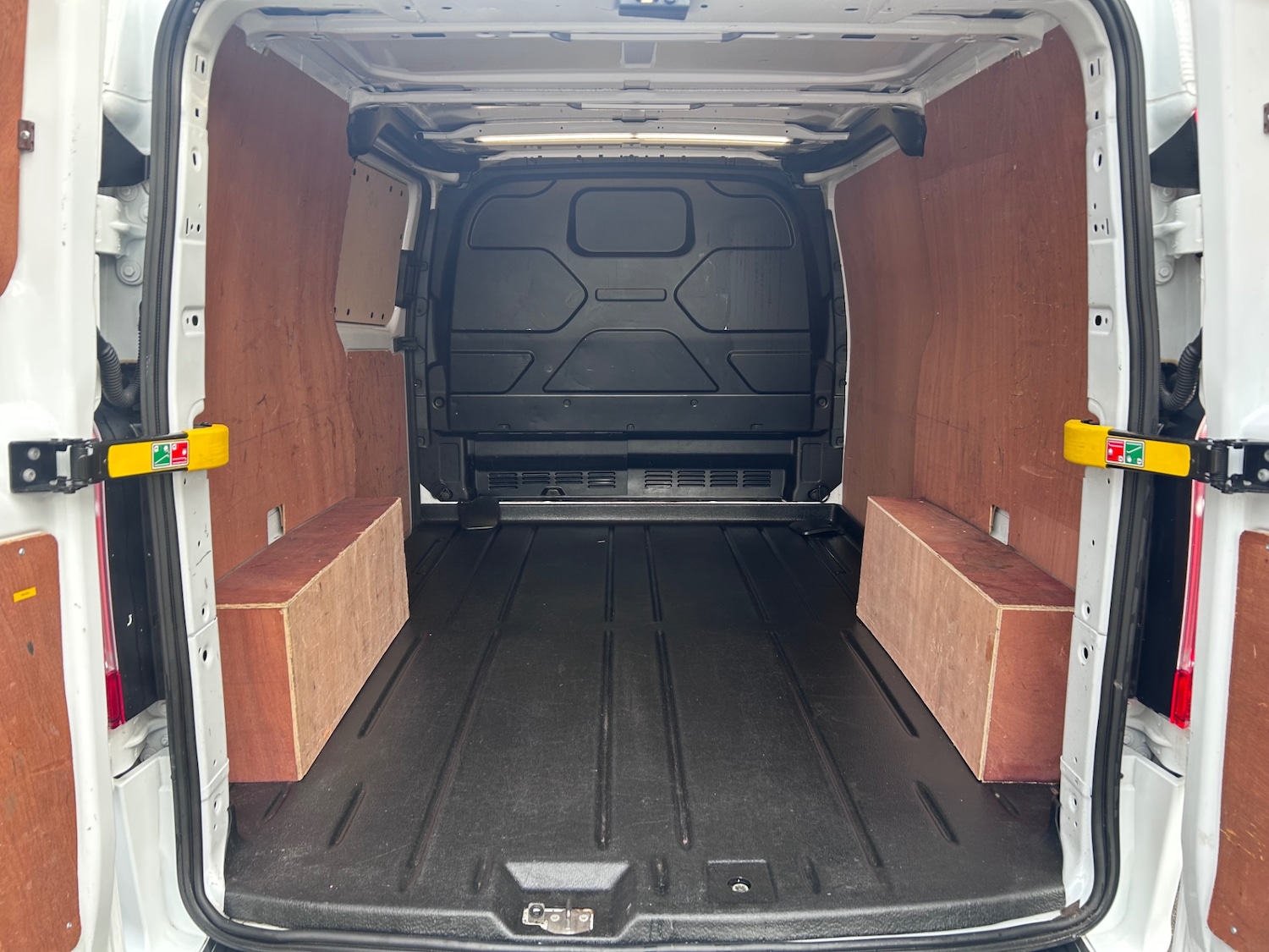 Used Ford Transit Custom 2022 for sale - 78077585: Photo 11