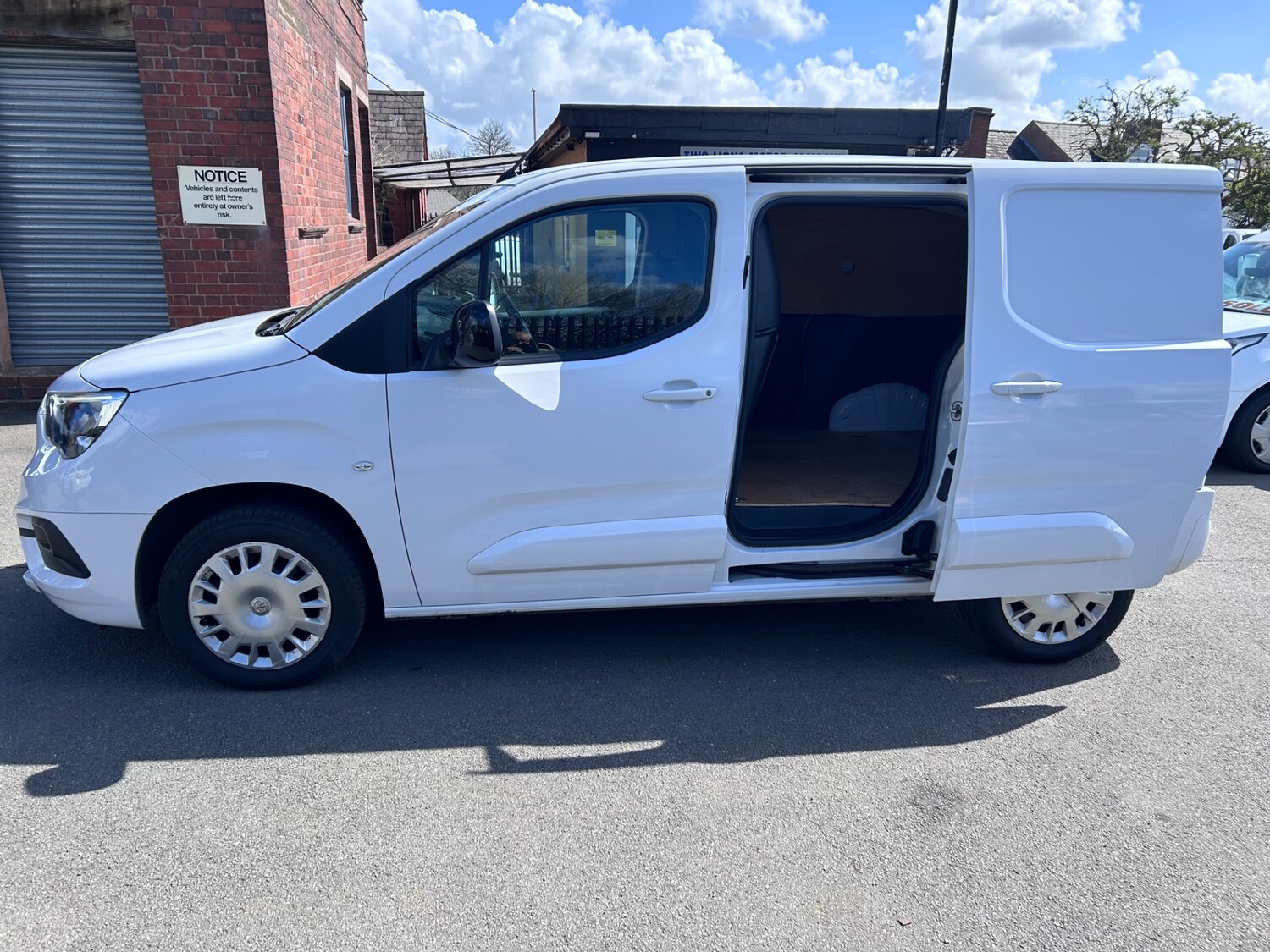 Used Nissan Juke 2023 for sale - 78223246: Photo 7