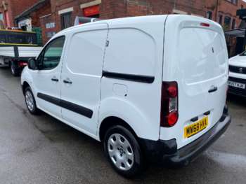 Used Peugeot Partner 2018 for sale - 68799902: Photo